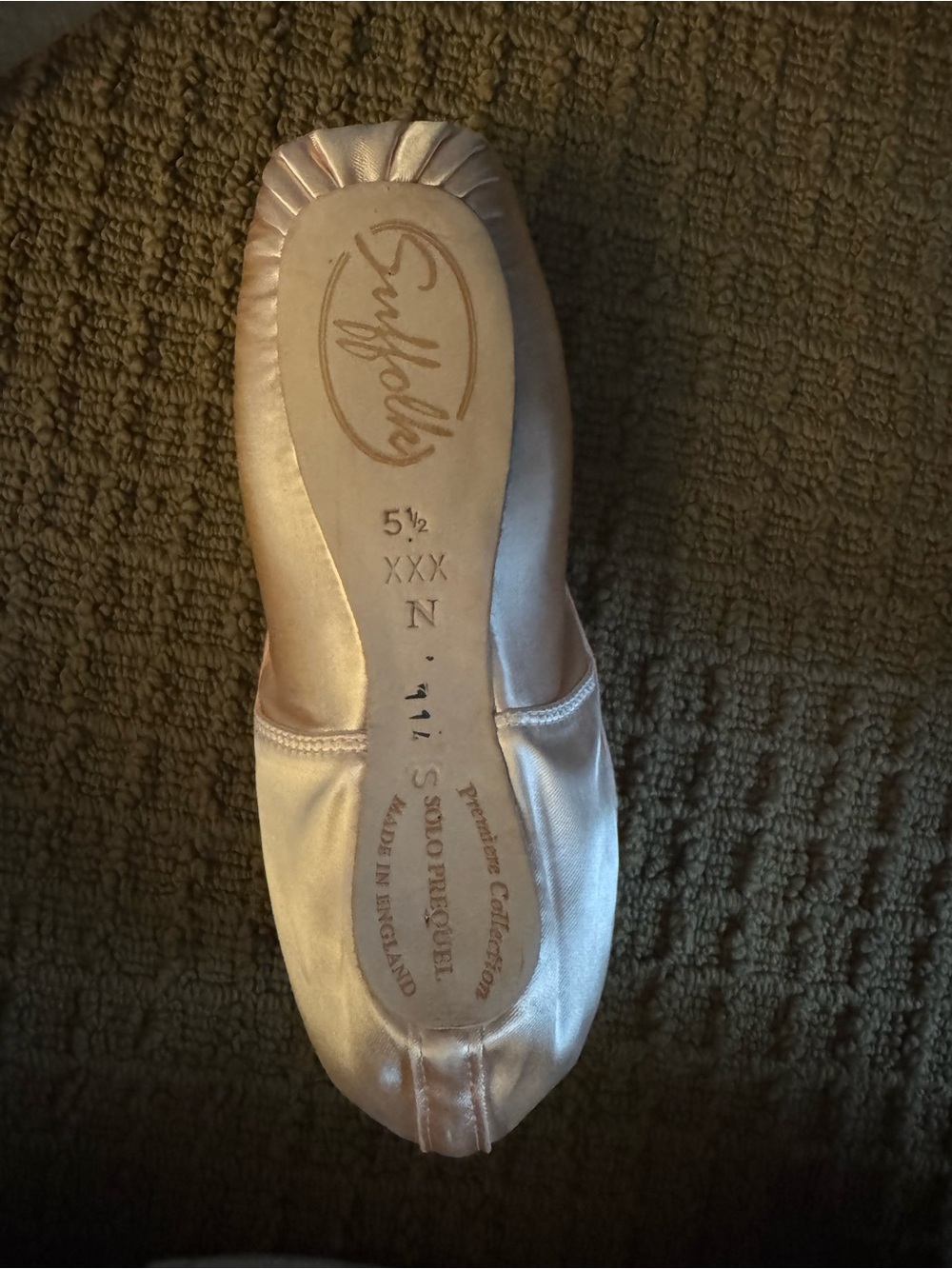 Suffolk Solo Prequel Pointe Shoe